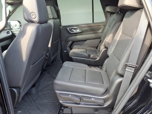Used 2023 Chevrolet Tahoe Z71 w/ Z71 Off-Road Package AWD/4WD image 13