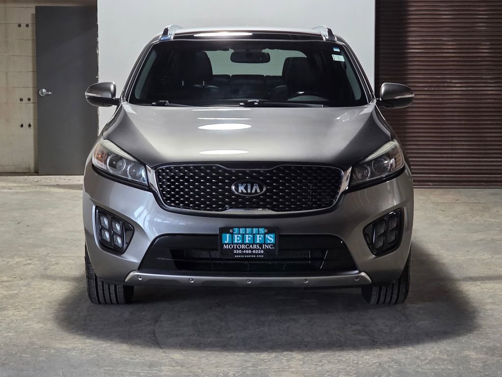 Used 2016 Kia Sorento SX image 2