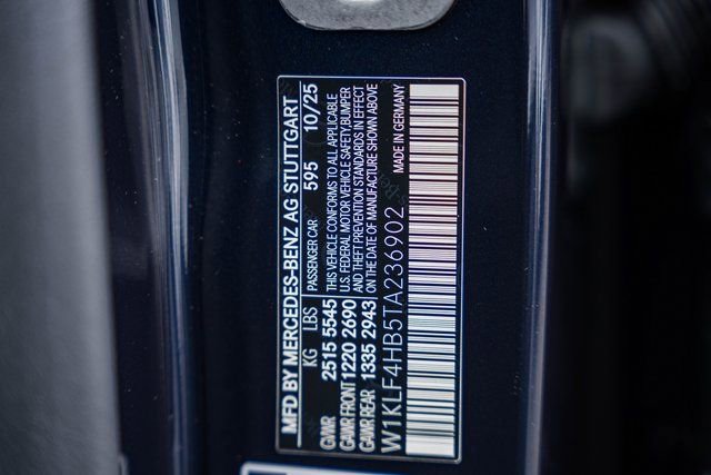 New 2026 Mercedes-Benz E 350 4MATIC Sedan image 39