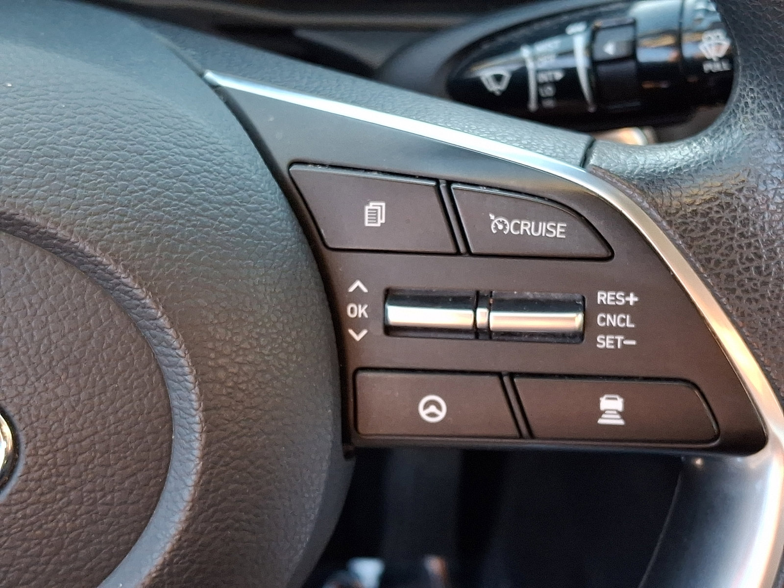 Certified 2023 Hyundai Sonata SEL FWD image 23