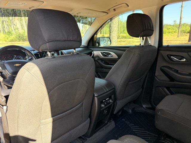Used 2019 Chevrolet Traverse LT FWD image 24