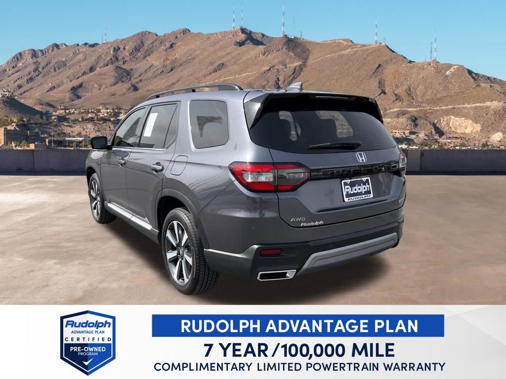Certified 2025 Honda Pilot Touring image 12