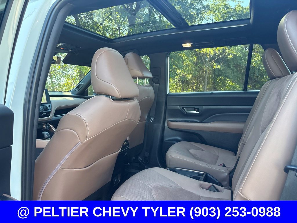 Used 2026 Toyota Grand Highlander AWD Hybrid image 20