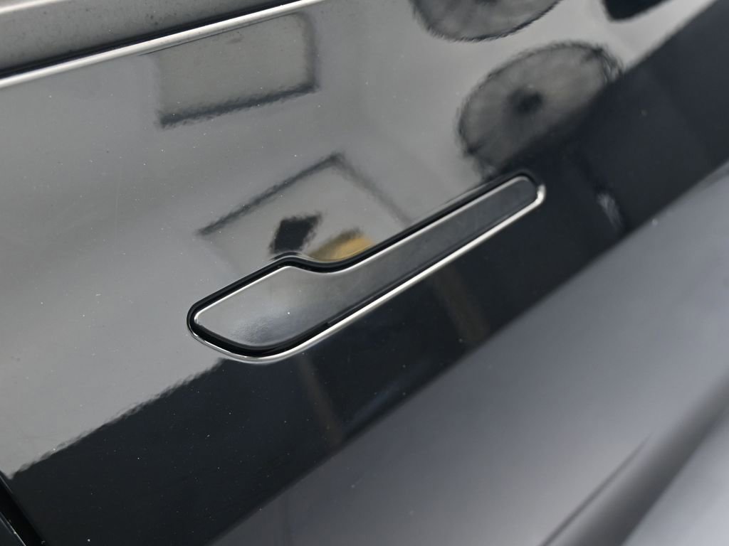 Used 2022 Tesla Model 3 image 35