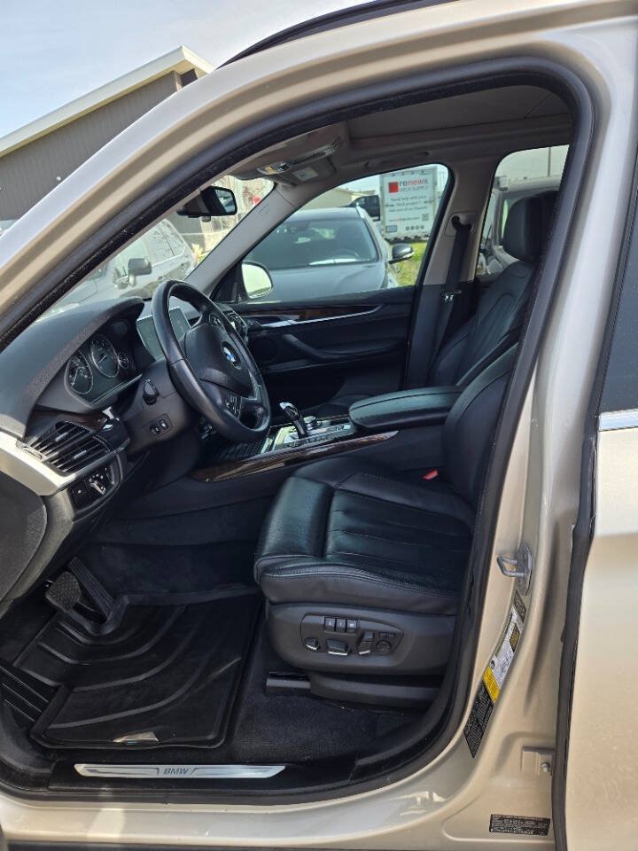 Used 2015 BMW X5 xDrive50i AWD/4WD image 19