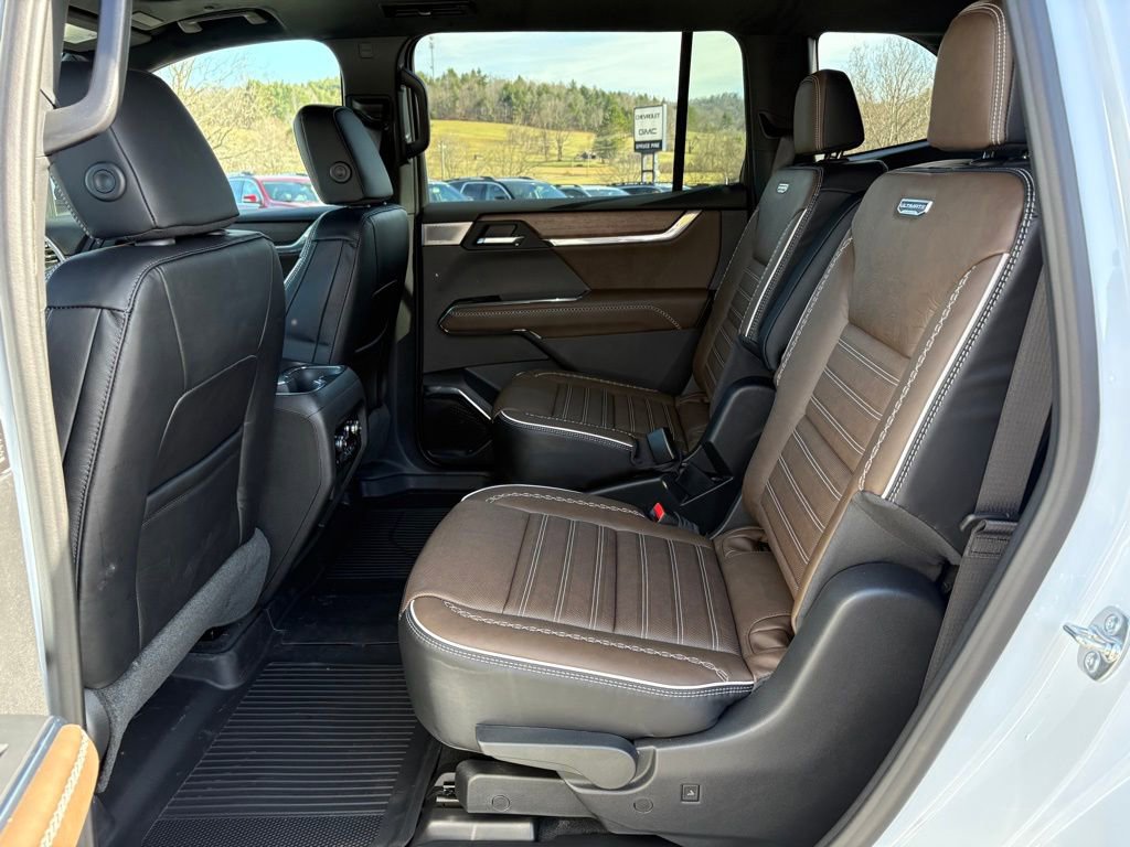 New 2026 GMC Acadia Denali Ultimate image 13