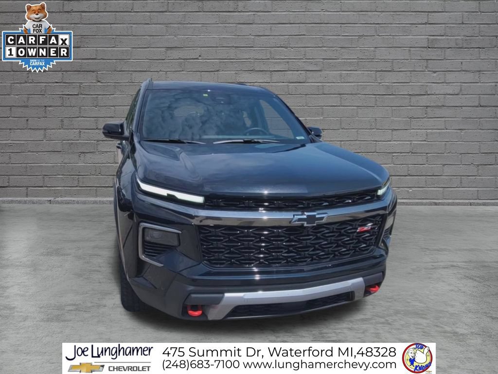 Certified 2024 Chevrolet Traverse Z71 w/ Enhanced Driving Package AWD/4WD image 3