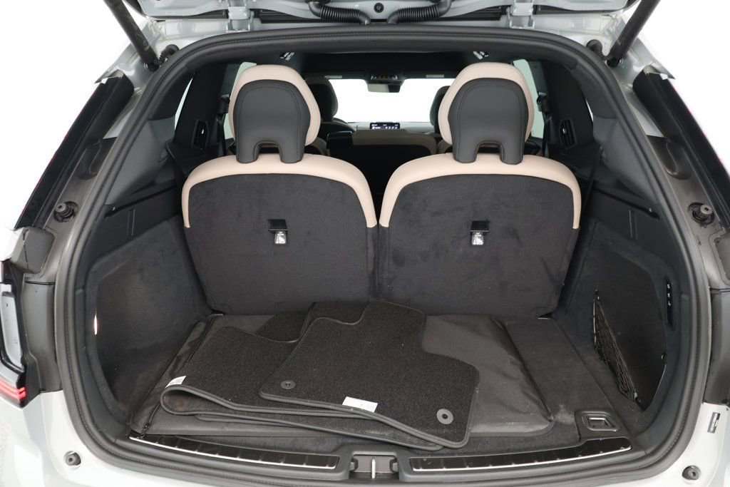 Used 2025 Volvo EX90 Plus image 22