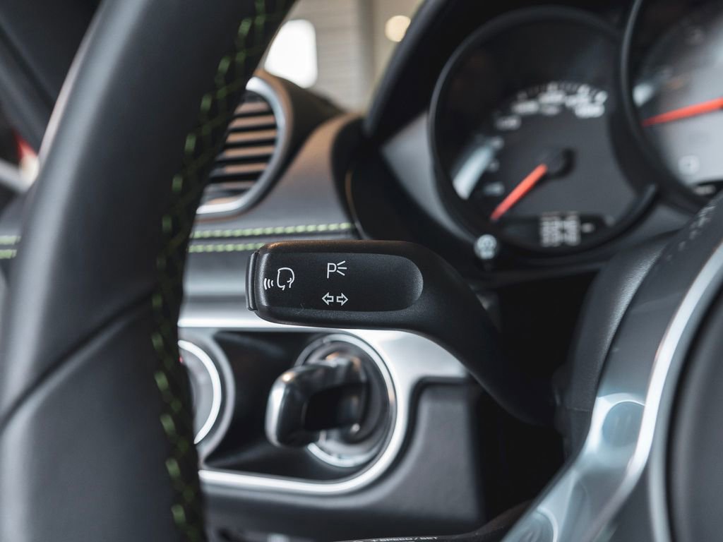 Used 2025 Porsche 718 Boxster S image 20