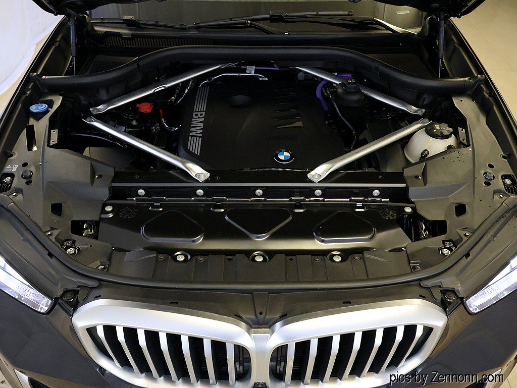 Certified 2024 BMW X5 xDrive40i w/ Premium Package AWD/4WD image 40