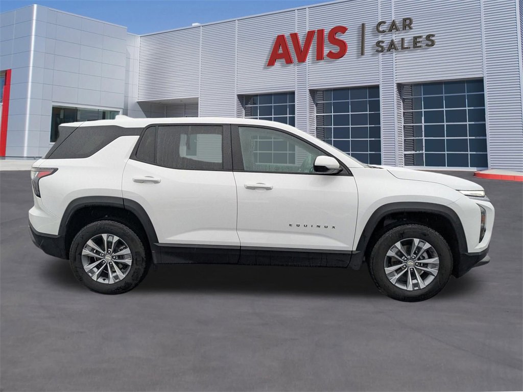 Used 2025 Chevrolet Equinox LT image 7