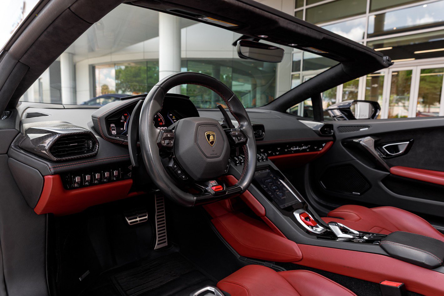 Used 2021 Lamborghini Huracan EVO image 27