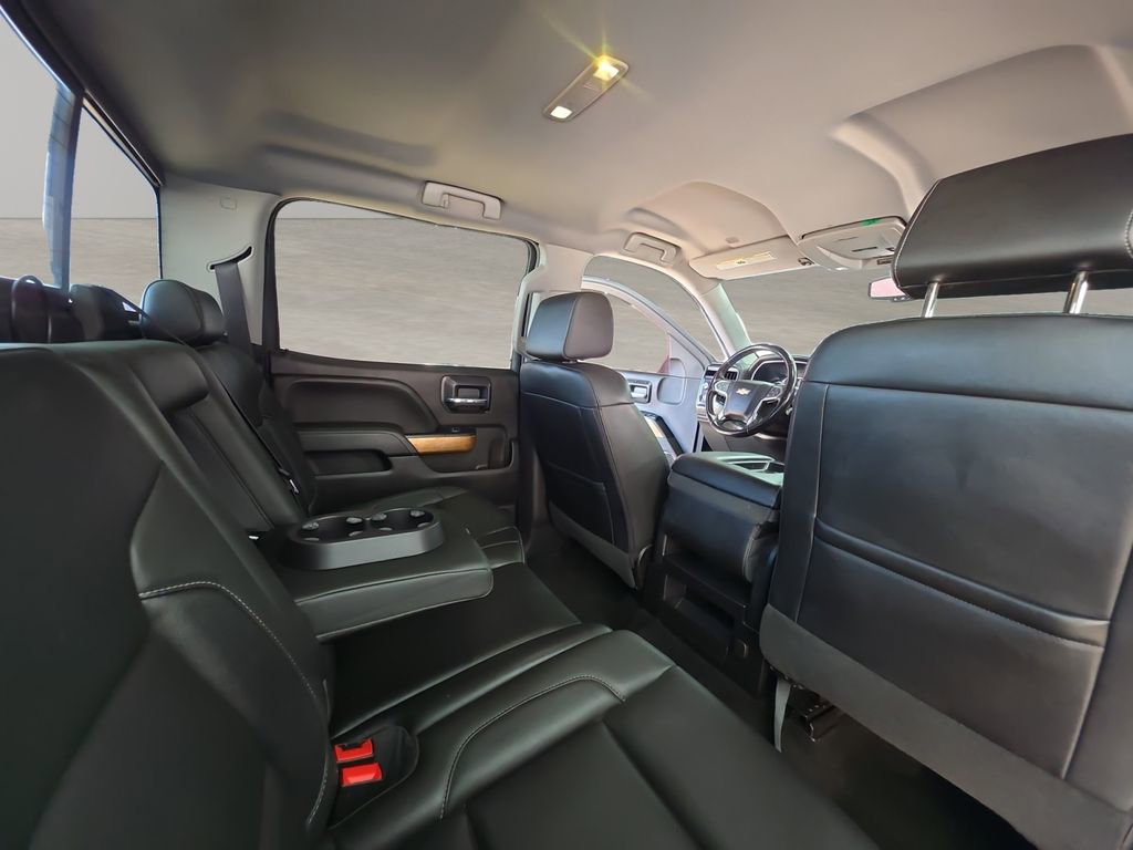 Used 2018 Chevrolet Silverado 1500 LTZ AWD/4WD image 17