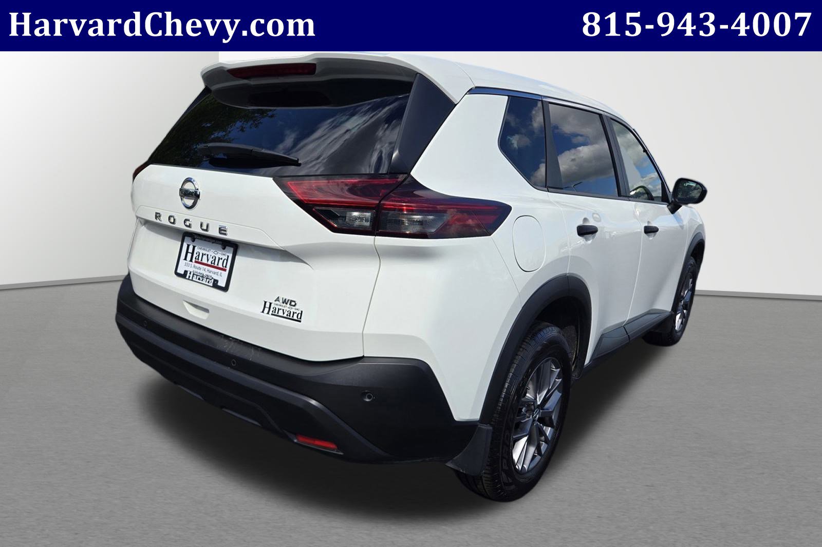 Used 2021 Nissan Rogue S image 4