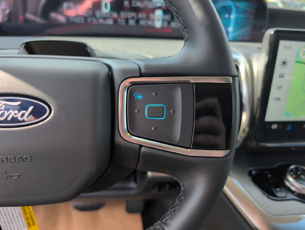 New 2027 Ford Expedition Platinum RWD image 33