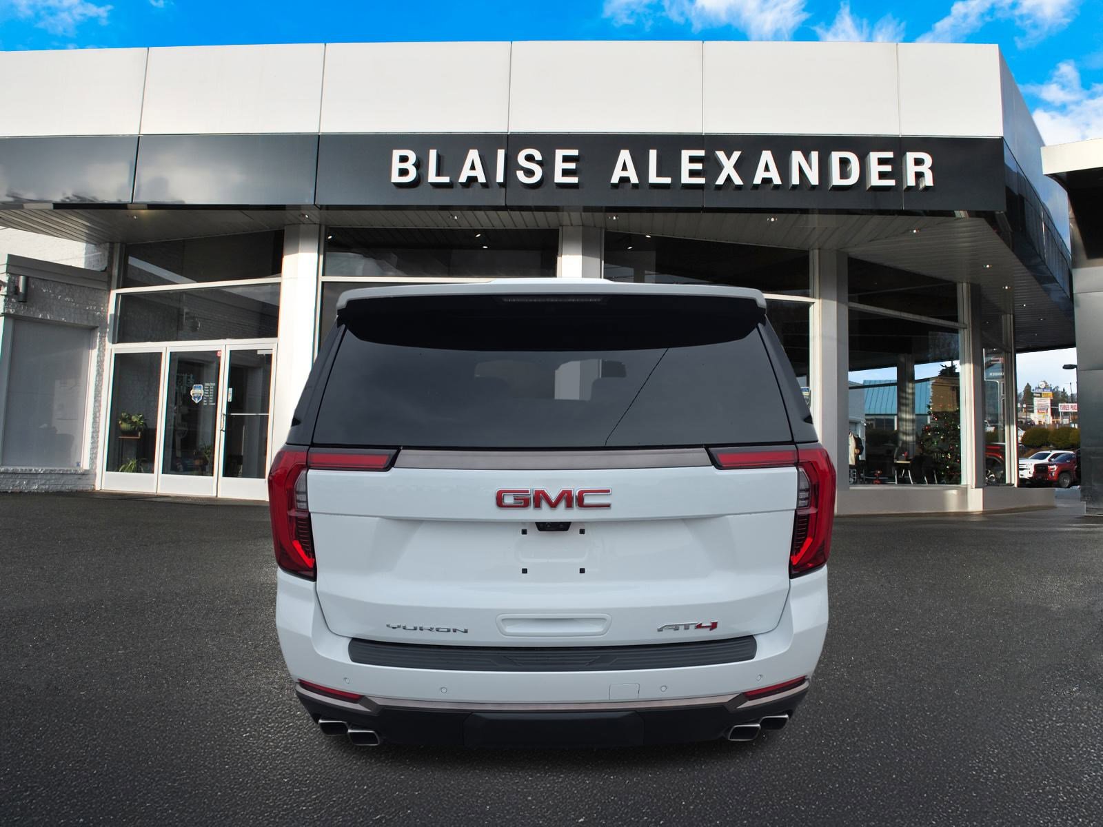 New 2025 GMC Yukon XL AT4 Ultimate image 4