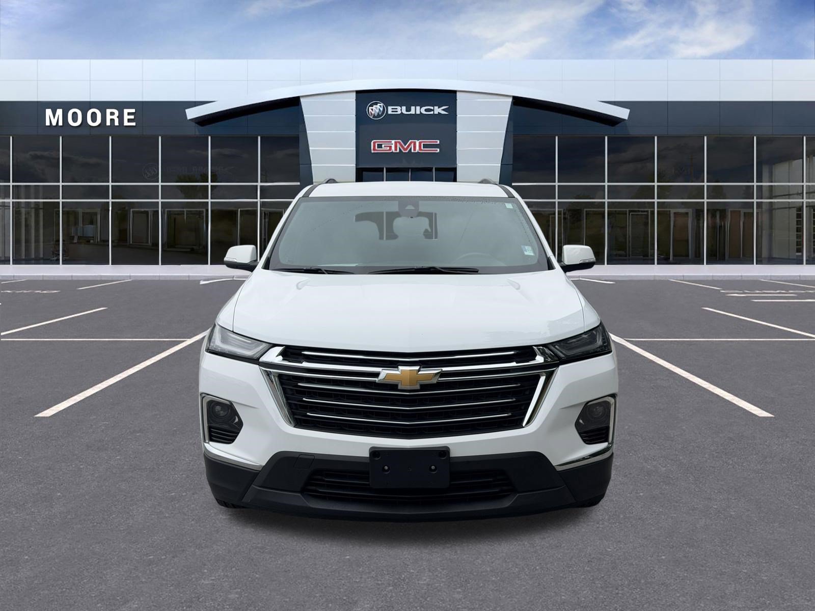 Used 2023 Chevrolet Traverse LT FWD image 8