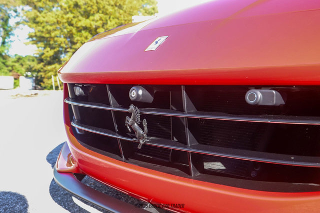 Used 2019 Ferrari Portofino image 50