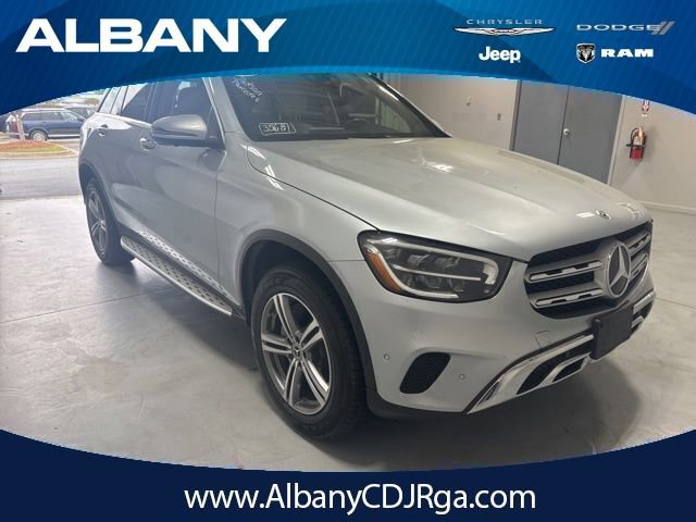 Used 2021 Mercedes-Benz GLC 300 4MATIC image 1