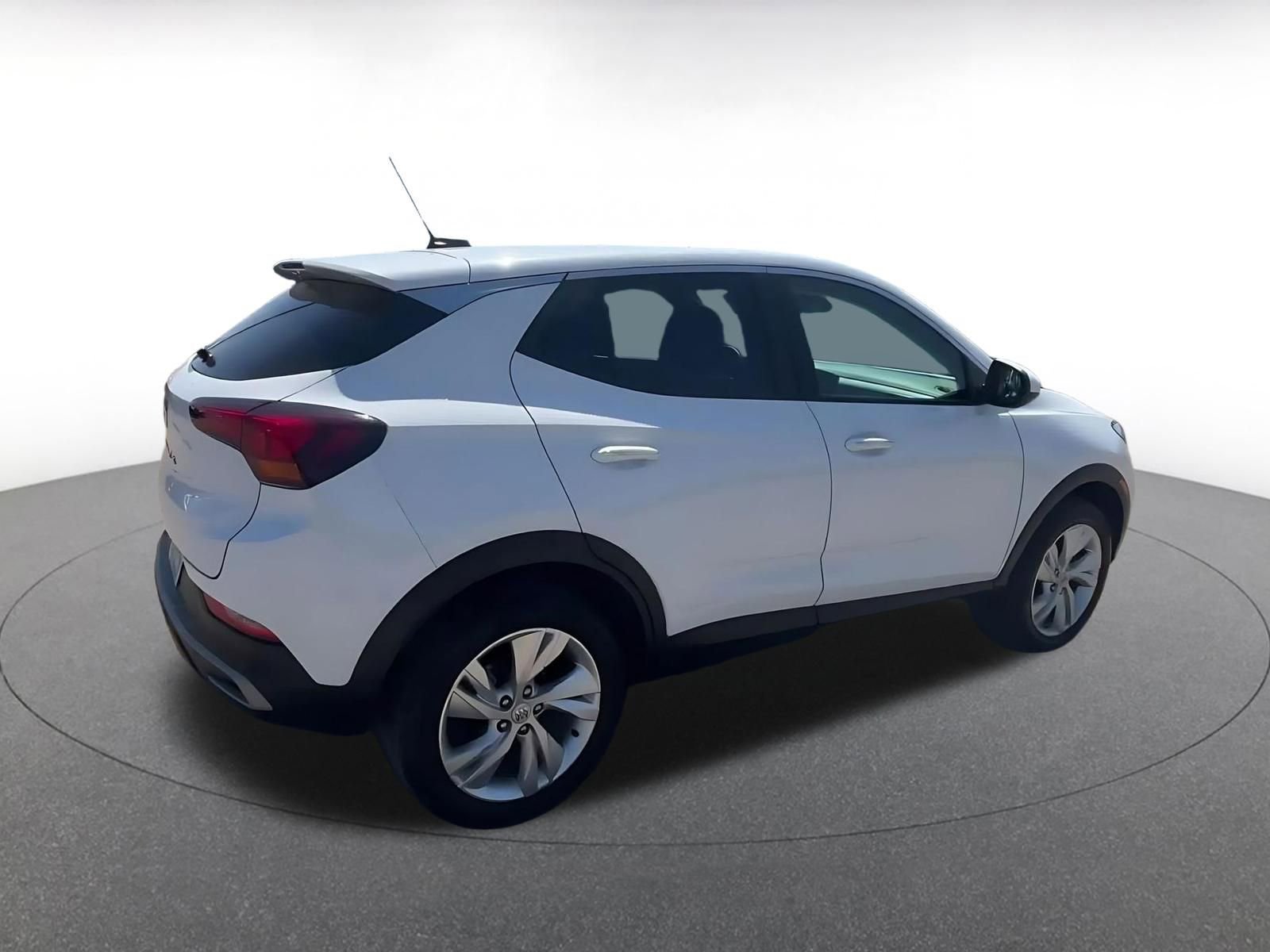 Used 2025 Buick Encore GX Preferred AWD/4WD image 14