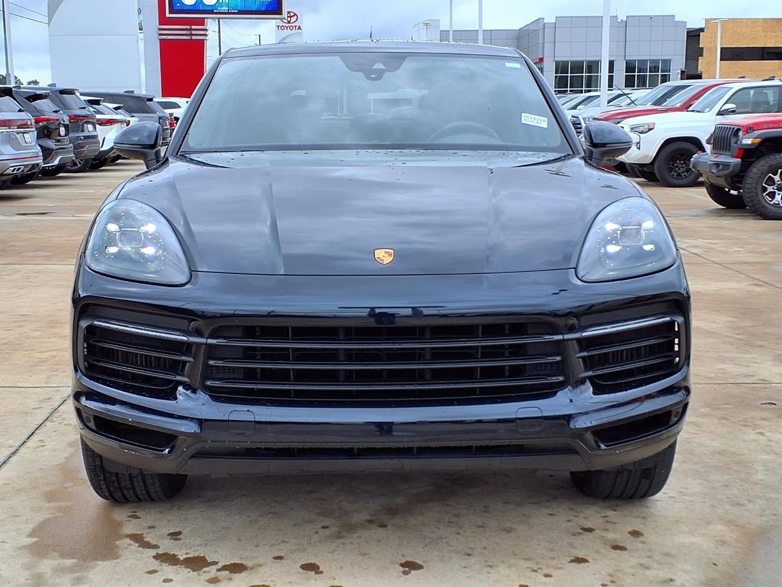 Used 2021 Porsche Cayenne Coupe AWD/4WD image 4
