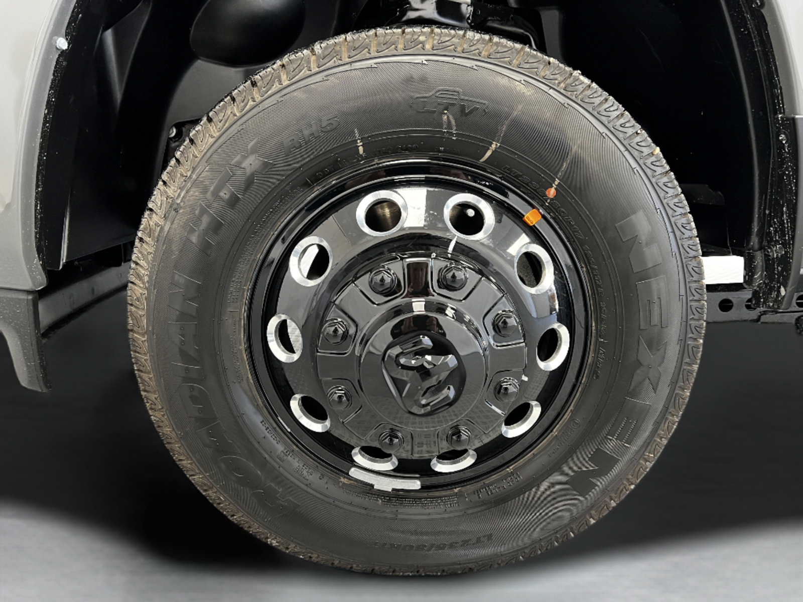New 2027 RAM 3500 Big Horn AWD/4WD image 10