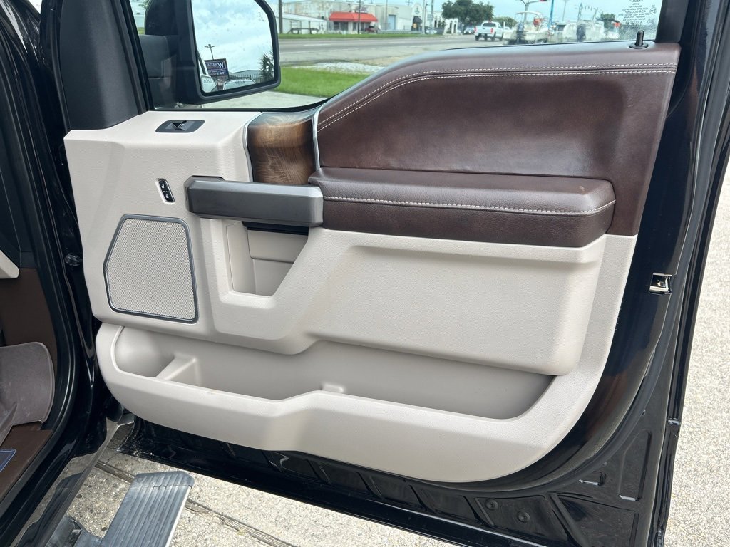 Used 2019 Ford F150 Limited w/ Trailer Tow Package image 20