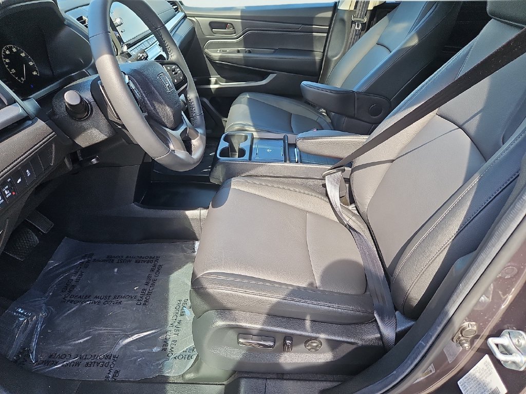 Certified 2026 Honda Odyssey EX-L image 30