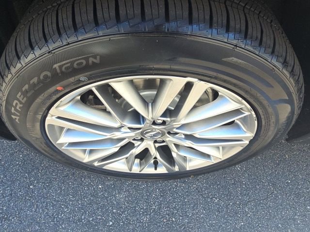 Used 2023 Acura MDX SH-AWD w/ Advance Package image 31