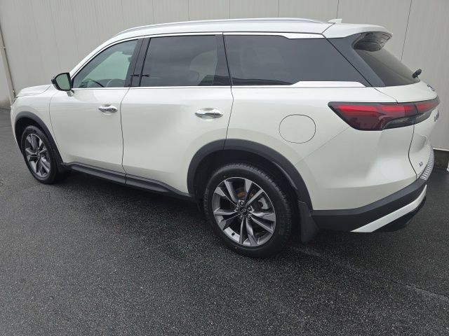 Used 2023 INFINITI QX60 Luxe w/ Cargo Package AWD/4WD image 5