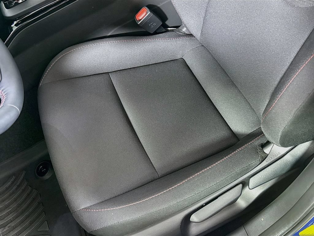 Certified 2026 Toyota Prius Plug-In Hybrid FWD image 17
