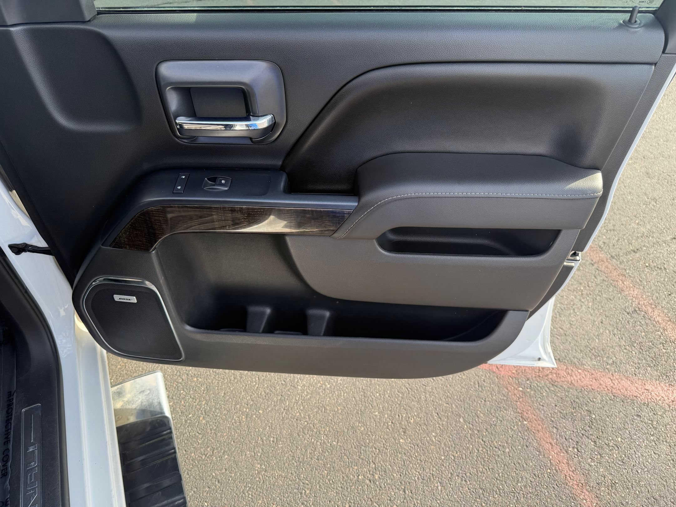 Used 2016 GMC Sierra 1500 Denali AWD/4WD image 30