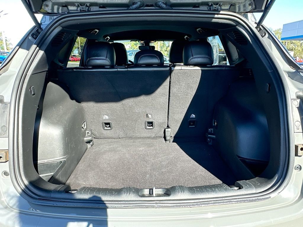 Used 2023 Jeep Compass Latitude image 24