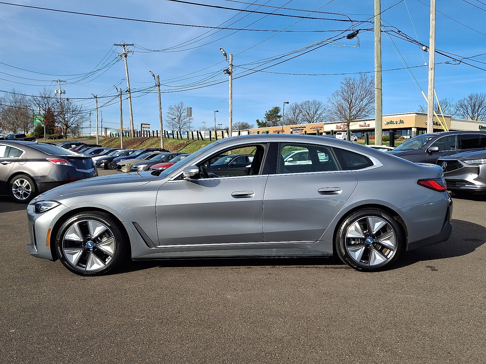 Used 2024 BMW i4 eDrive35 w/ Premium Package image 7