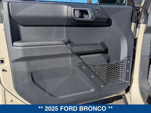 New 2025 Ford Bronco Badlands AWD/4WD image 10