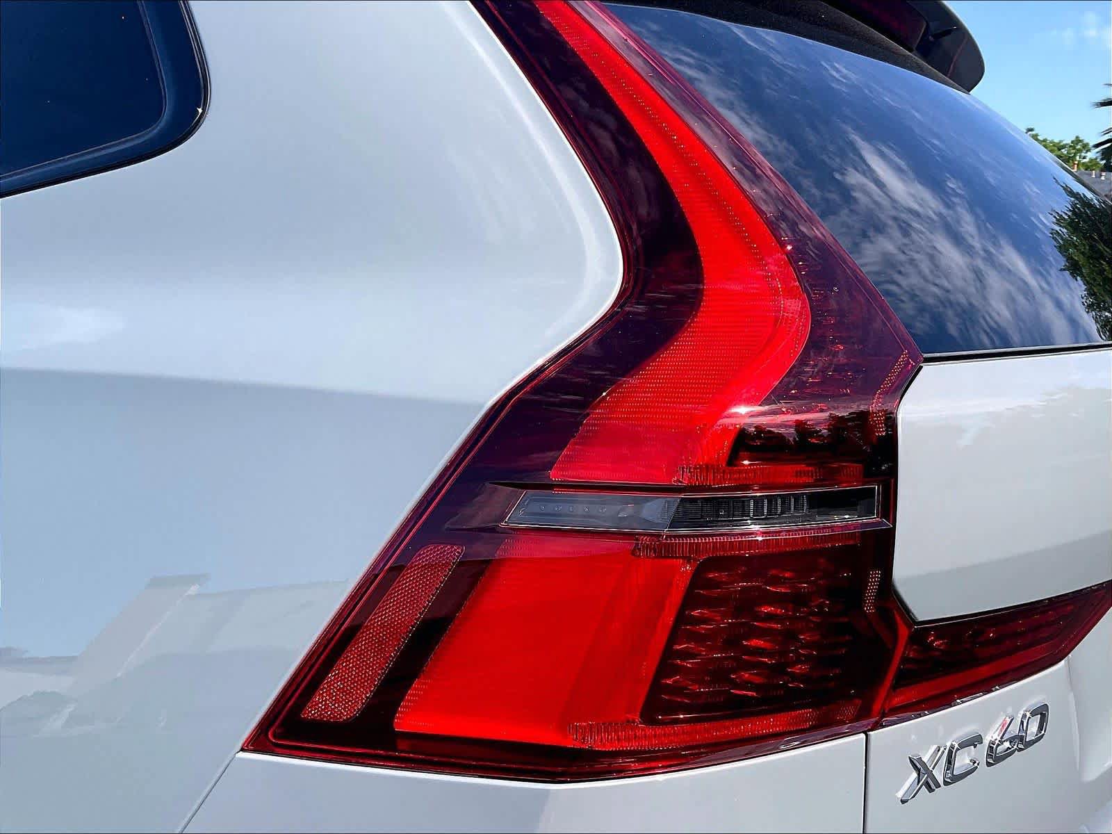 New 2026 Volvo XC60 B5 Ultra w/ Climate Package AWD/4WD image 25
