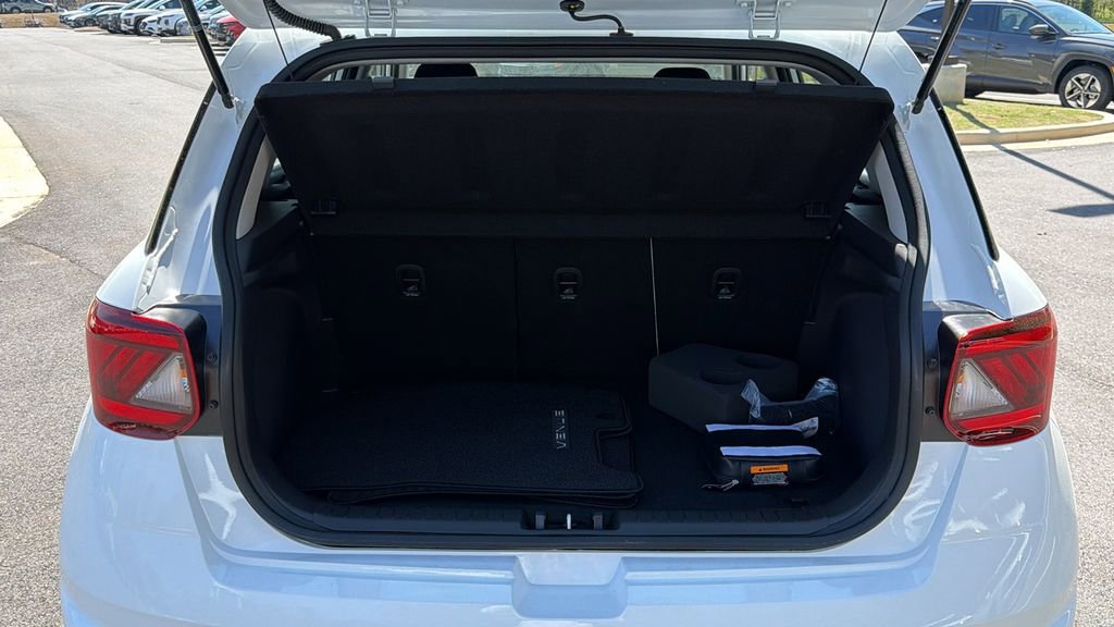 New 2026 Hyundai Venue SEL image 19