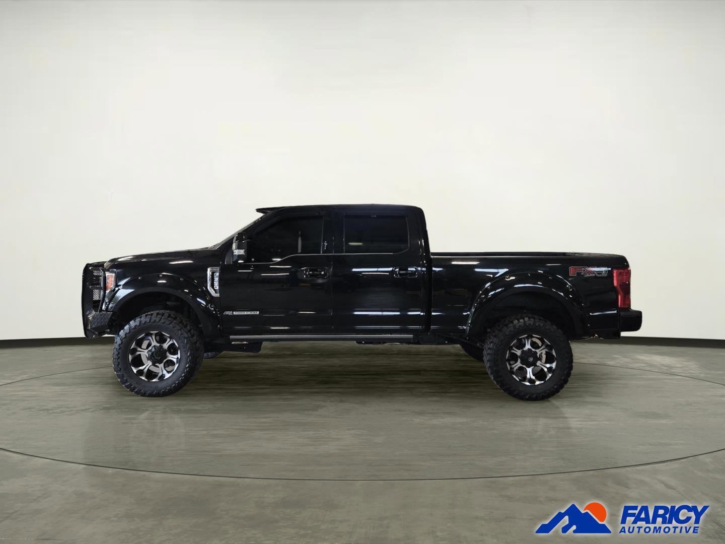 Used 2019 Ford F350 Platinum w/ Platinum Ultimate Package AWD/4WD image 2