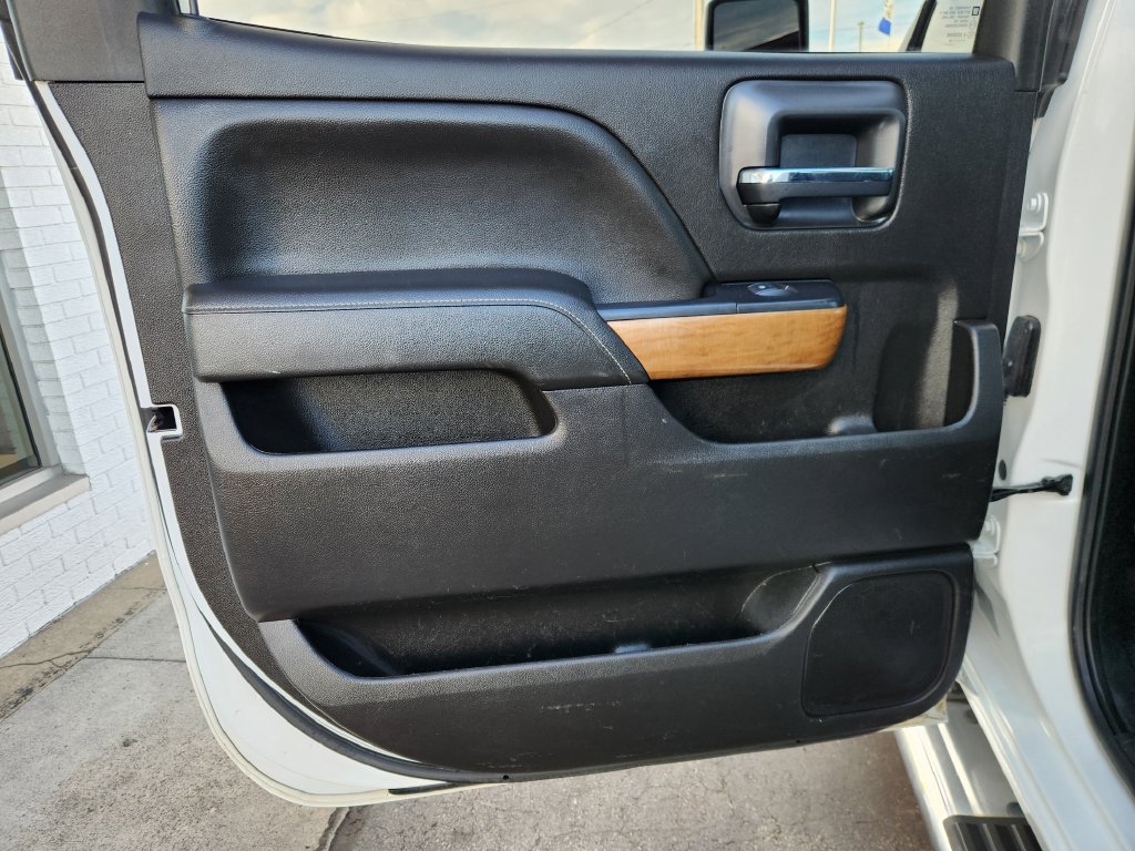 Used 2019 Chevrolet Silverado 2500 LTZ w/ Custom Sport Edition AWD/4WD image 16