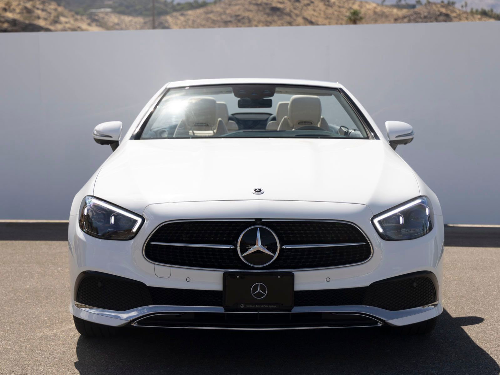 Used 2023 Mercedes-Benz E 450 Cabriolet image 4
