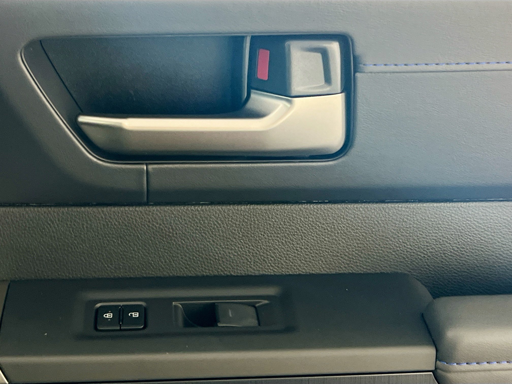 New 2026 Toyota Tundra Platinum AWD/4WD image 31