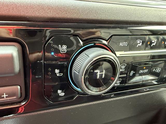 Used 2024 Chevrolet Silverado 1500 LTZ image 52