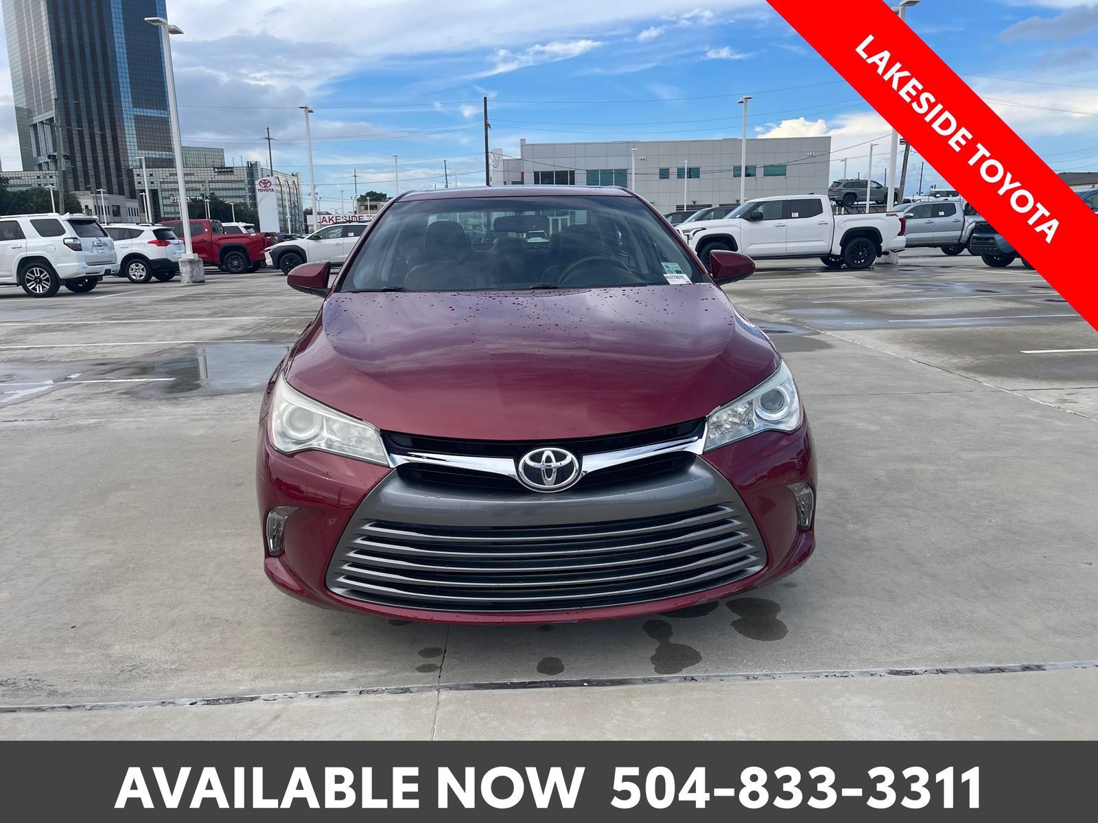 Used 2017 Toyota Camry XLE w/ Moonroof Package FWD image 8