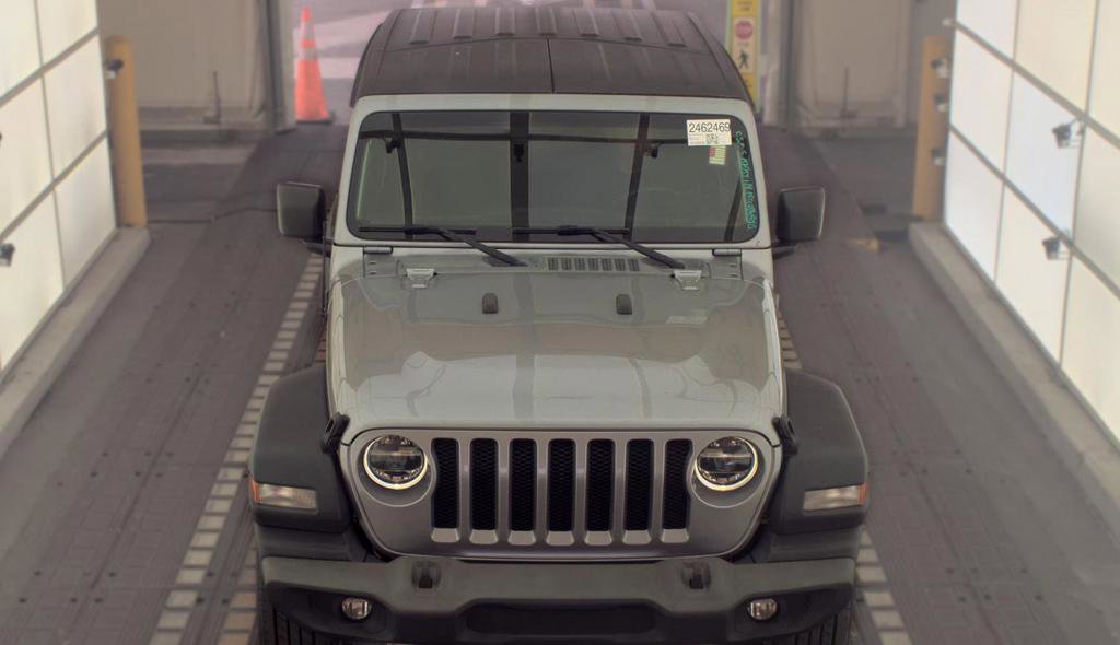 Used 2021 Jeep Wrangler Sport AWD/4WD image 3