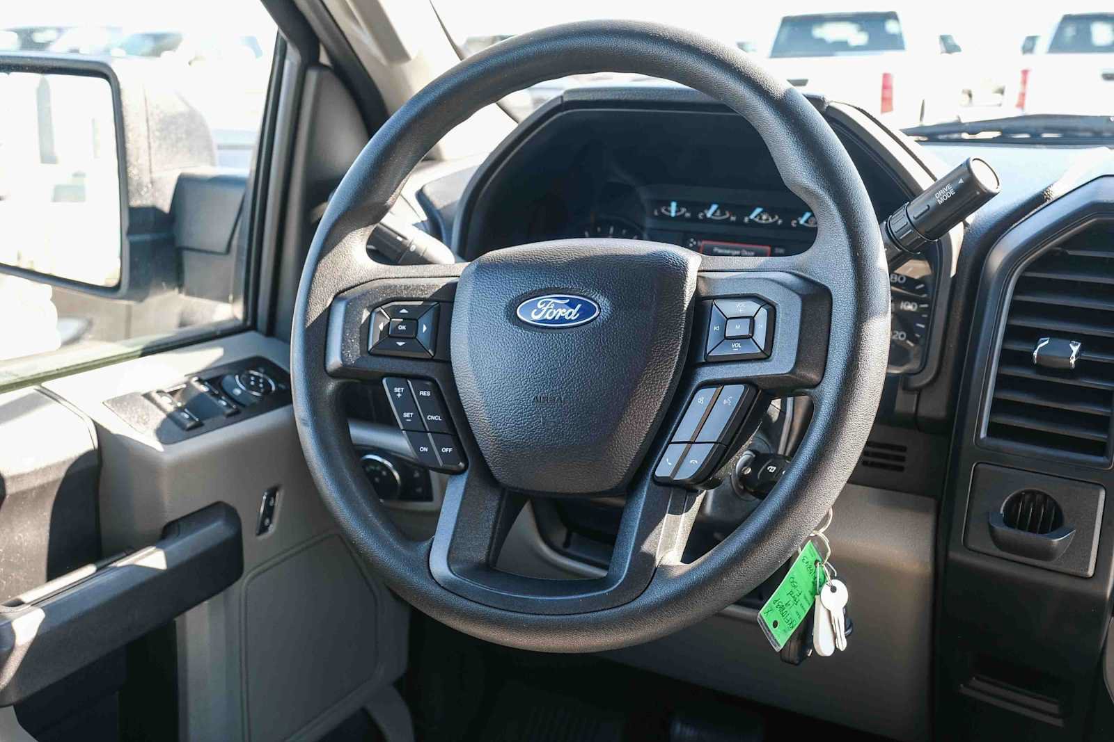 Used 2019 Ford F150 XL w/ Equipment Group 101A Mid RWD image 18