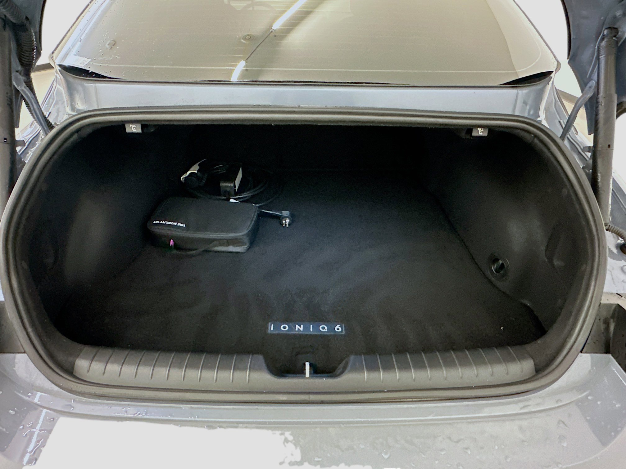 Used 2024 Hyundai Ioniq 6 SEL AWD/4WD image 30