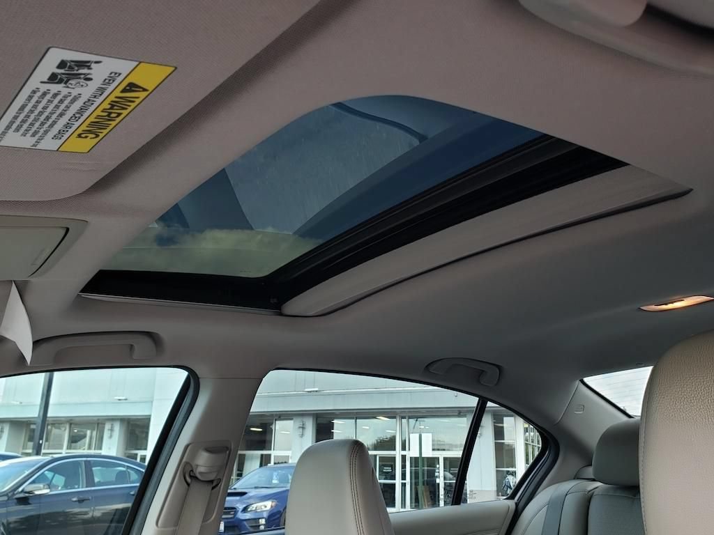 Used 2016 Honda Accord Touring image 31