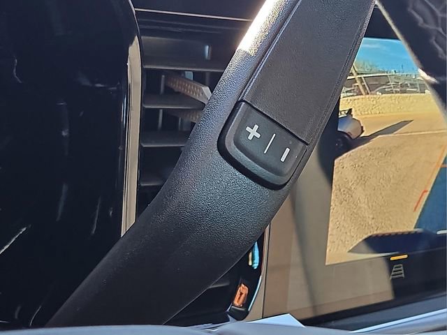 Used 2025 Chevrolet Silverado 1500 LT image 29
