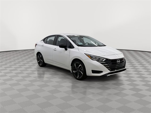 New 2025 Nissan Versa SR image 13