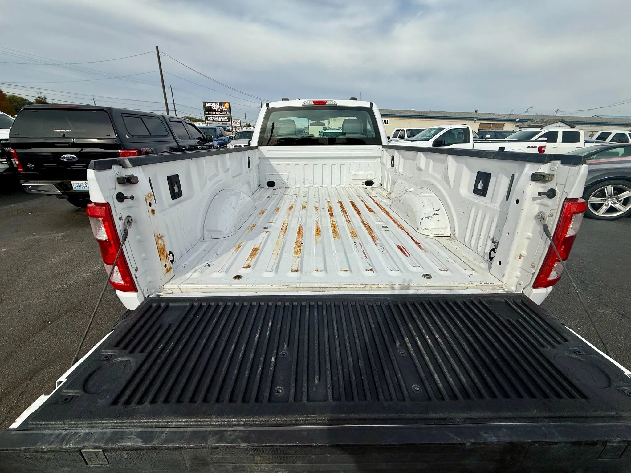 Used 2021 Ford F150 XL image 13